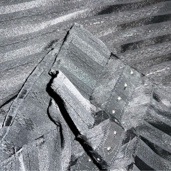 Zara Chic Black Sheer Blouse - Picture 8 of 9